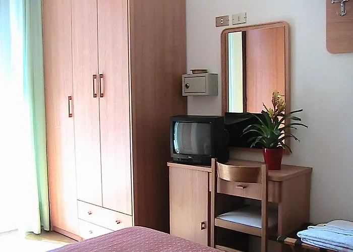 Hotel Universo 3*